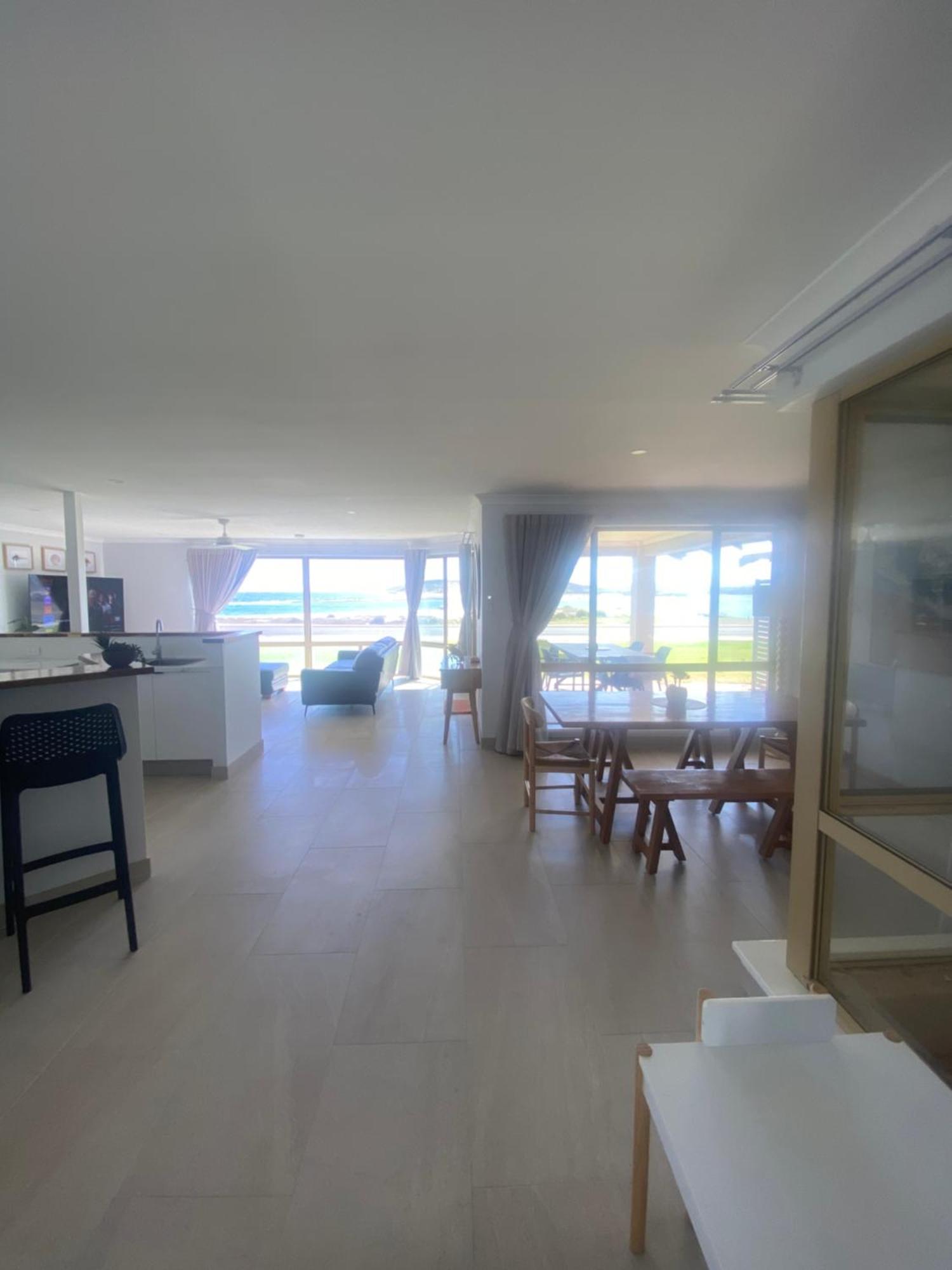 Pelican Shore Oceanfront Villa 6 カルバリ エクステリア 写真